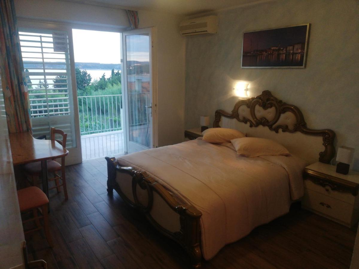 Guest House Vila Luka Portorož Extérieur photo